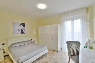 Casa in vendita, Largo Ceresio, Como