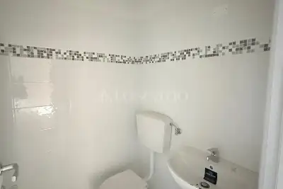 Casa in vendita, Via Provinciale snc, Castiglione dei Pepoli