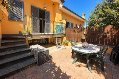 Villino a Schiera in vendita, Via John Fitzgerald Kennedy, Marino