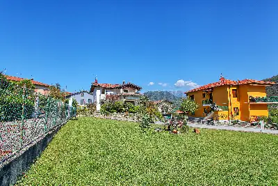 Villa in vendita, Via Pianazzo, Lavena Ponte Tresa