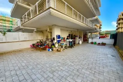 Casa in vendita, Via Aldo Moro, Nettuno