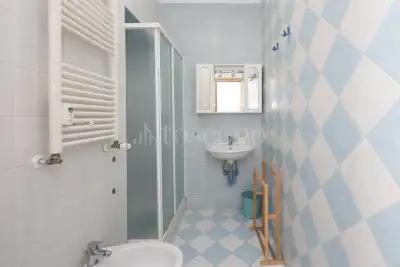 Casa in vendita, Via Apuania, Roma