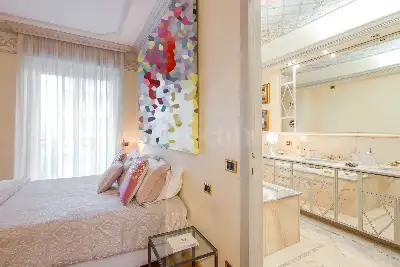 Casa in vendita, Via Ressi, Milano