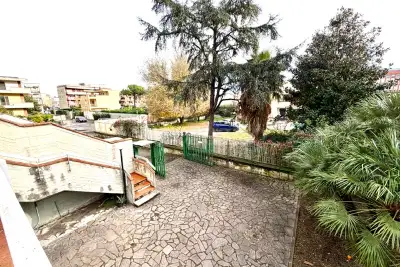 Villino a Schiera in vendita, Via Della Resistenza, Scafati