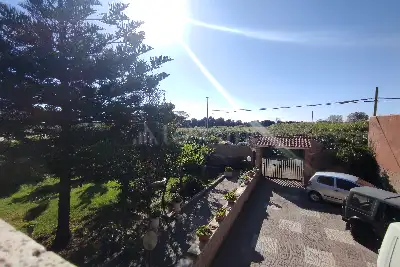 Casa in vendita, Via degli Atlantici, Roma