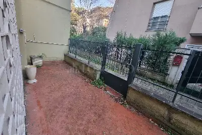 Casa Indipendente in vendita, Via Benedetto Stay, Roma