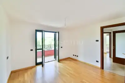Casa in vendita, Via Gabriele D'Annunzio, Como