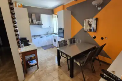 Casa in vendita, Via Giacomo Benvenuti, Brescia