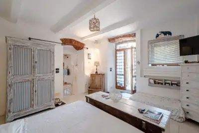 Casa in vendita, Via Romana di Quarto, Genova