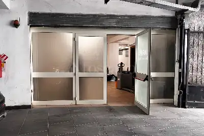 Magazzino in vendita, Via Quarnaro, Reggio di Calabria