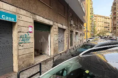 Negozio in vendita, VIA FABIO RULLIANO, Roma