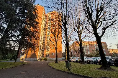 Casa in vendita, Via Elio Vittorini, Milano