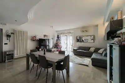 Casa in vendita, Via Fontegrossa, L'Aquila