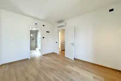 Casa in vendita, Via Milano, Peschiera del Garda