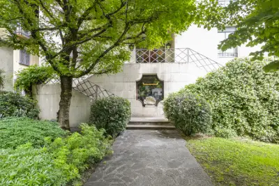 Casa in vendita, Via Uberto Visconti di Modrone, Milano