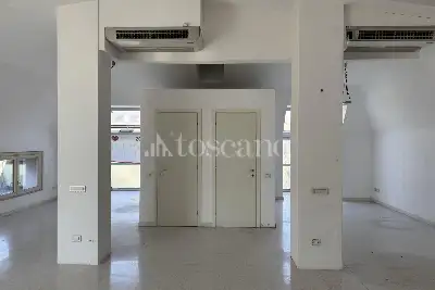 Ufficio in affitto, Via Massimo D'Azeglio, Lodi