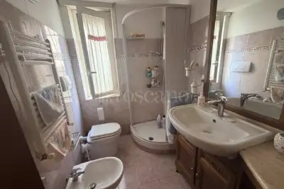 Casa in vendita, Via Virgilio, Pomezia