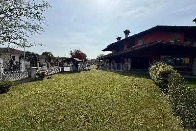 Villa Bifamiliare in vendita, Via Po, Ghedi