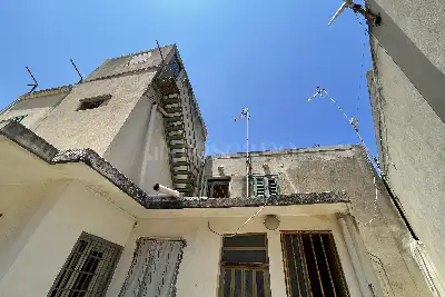 Casa Indipendente in vendita, Via Nazionale Ortoliuzzo, Messina