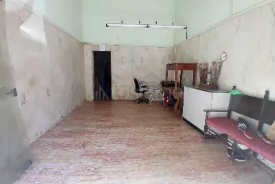 Negozio in vendita, Via Lucrino, Roma