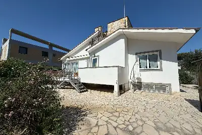 Villa in vendita, Via Loano, Fiumicino