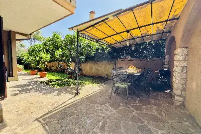 Villa in vendita, Via Appia Pignatelli, Roma