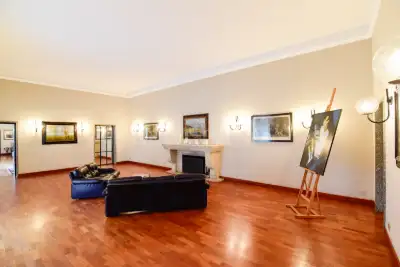 Albergo in vendita, Via XXV Aprile, Figino Serenza