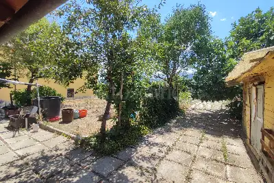 Casa Indipendente in vendita, Via Antica Arischia, L'Aquila