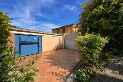 Villa in vendita, Via Lauregno, Roma