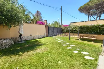 Villa in vendita, Via Luigi Cherubini, Roma