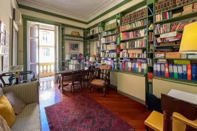 Casa in vendita, Via Santa Lucia, Napoli