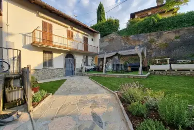 Casa Indipendente in vendita, Via L. Suardo, Sarnico