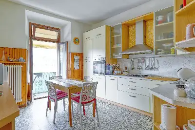 Casa in vendita, Via Statale, Marchirolo