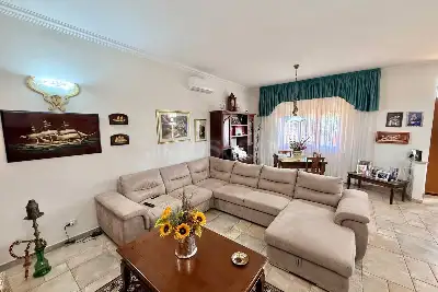 Casa Indipendente in vendita, Via Acquapendente, Nettuno