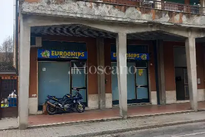 Negozio in vendita, Via Cavour, Sant'Angelo Lodigiano