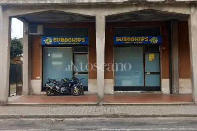 Negozio in vendita, Via Cavour, Sant'Angelo Lodigiano