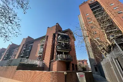 Box in vendita, Via Giambellino, Milano