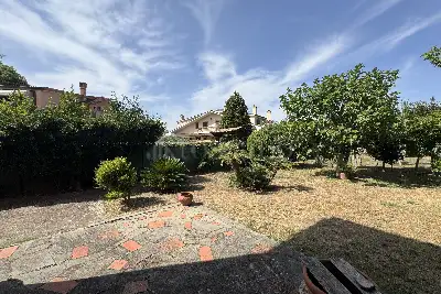 Villa in vendita, Via Ermanno Wolf Ferrari, Roma