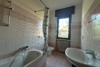 Casa in vendita, Via Pisa, Marnate, Marnate