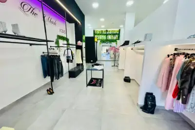 Attività Commerciale in vendita, Via Enrico Pestalozzi, Roma