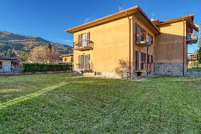 Casa in vendita, Via P. Bozzolo, Marchirolo