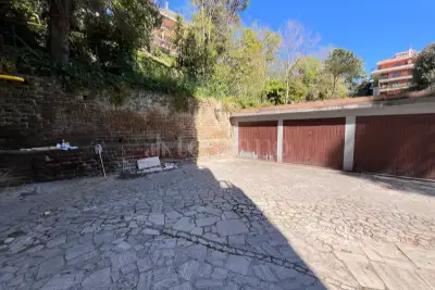 Casa in vendita, Via Quadroni, Roma