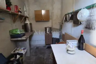 Casa Indipendente in vendita, Via Fiume Tavo, Cappelle sul Tavo