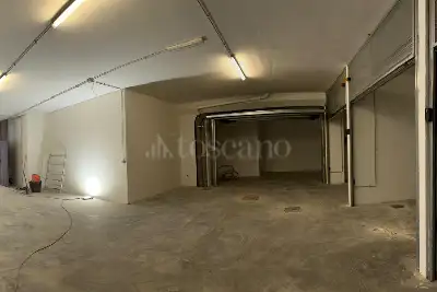 Box in vendita, Via delle Calasanziane, Roma