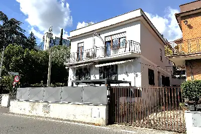 Casa in vendita, Via Cornelia 495, Roma