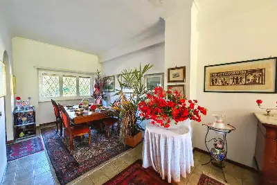 Villino a Schiera in vendita, Via Sofocle , Roma