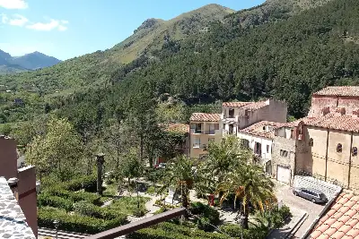 Casa Indipendente in vendita, Via Cristoforo Grisanti 75, Isnello