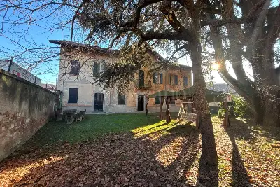 Casa Indipendente in vendita, Via 4 Novembre, Cassano Magnago