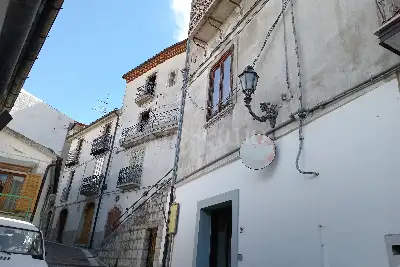 Negozio in vendita, centro storico, San Fele