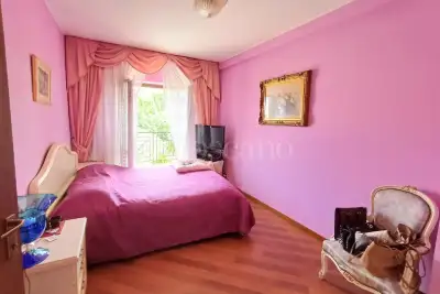 Villino a Schiera in vendita, Via di Marco Simone, Roma
